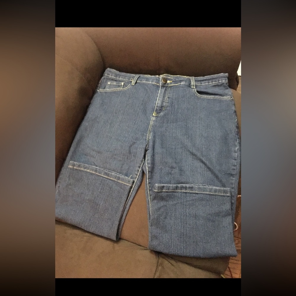 HIPSTAR CAPRI JEANS